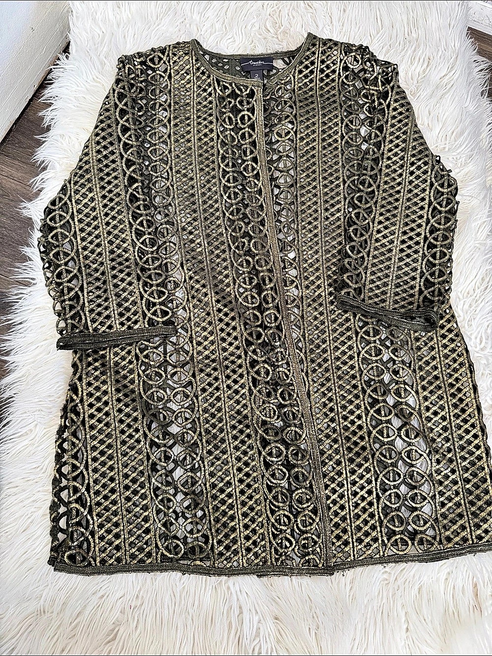 Chico's Travelers by Chico's Metallic Geometric Open Front Top Size 2 Like New